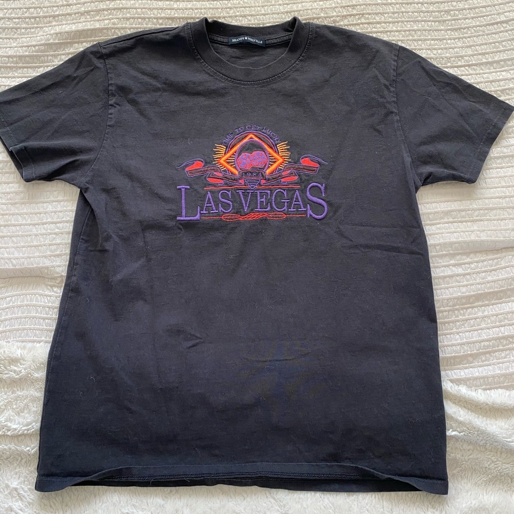 Brandy Melville t-shirt